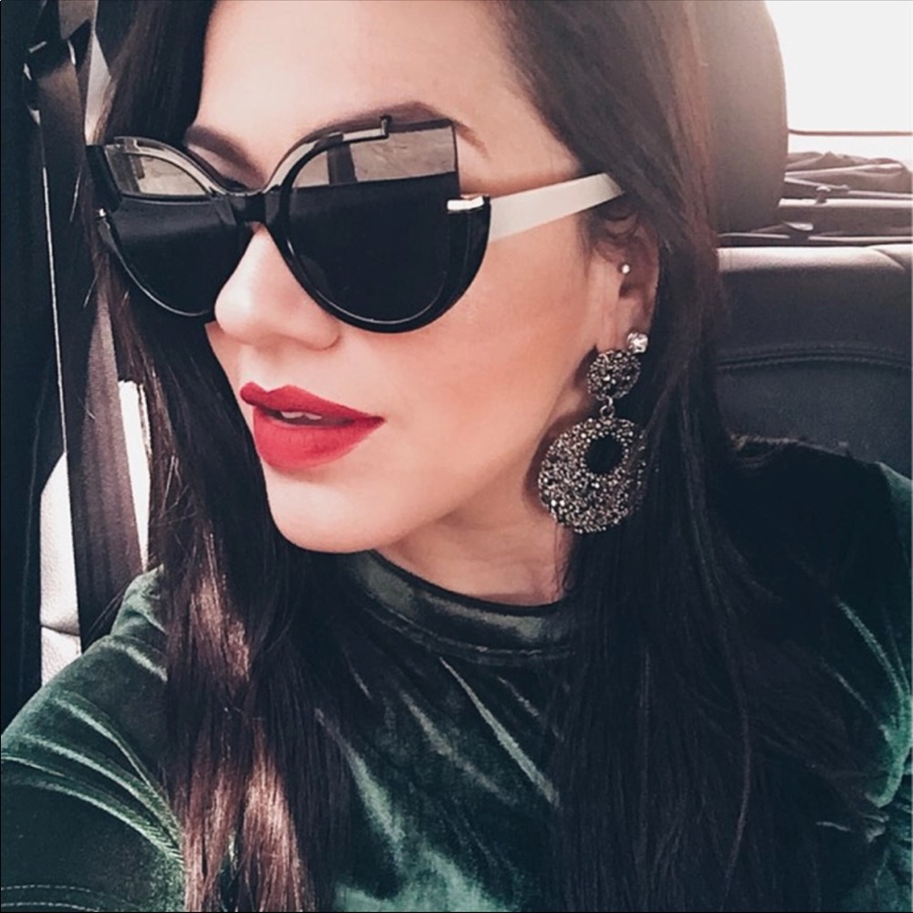 🔴 3/30$ Gourgeous Glam Round Circle Stud Earrings